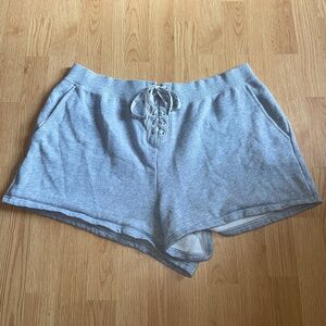 Victoria’s Secret Gray Lace Up Front Cotton Blend Shorts With Pockets Size XXL